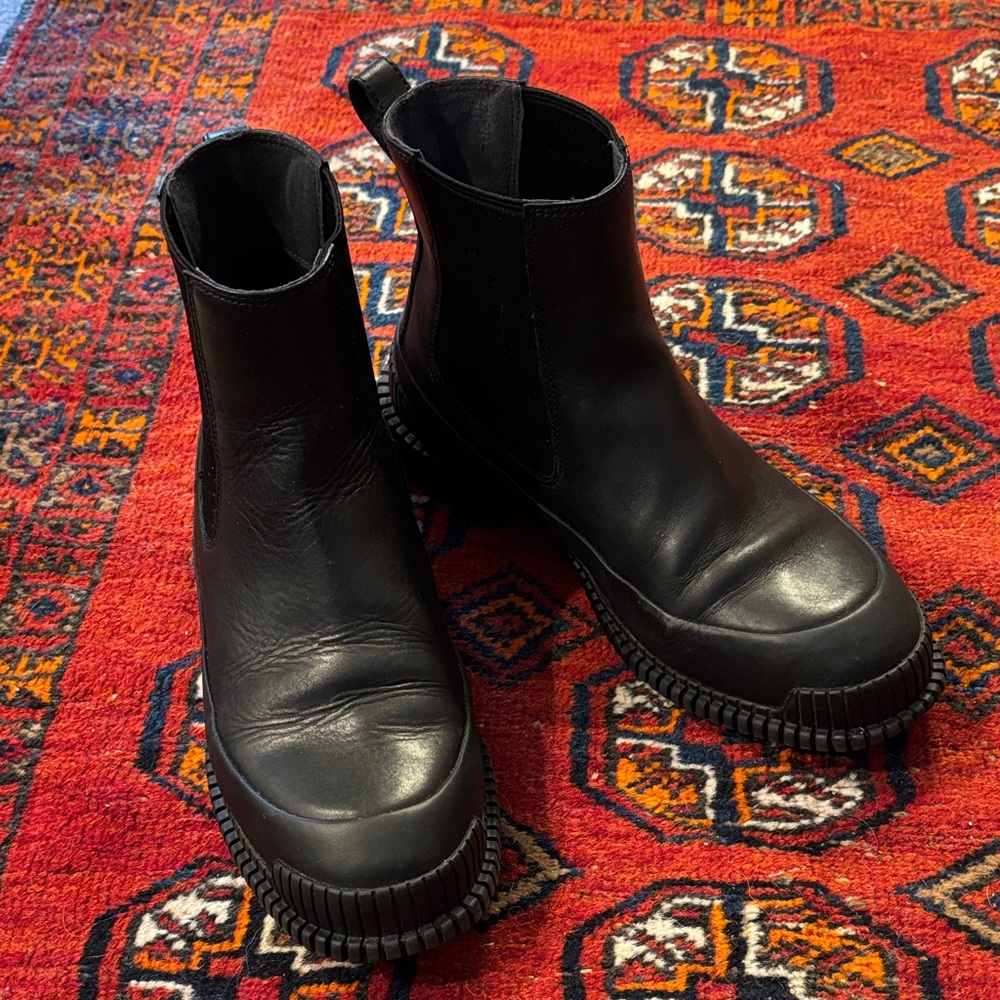 Camper Chelsea Boots
